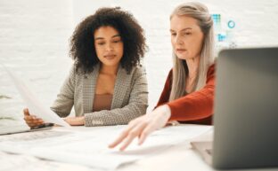 How a Creative Coach Can Help You Break Through Blocks and Build a Fulfilling Creative Life