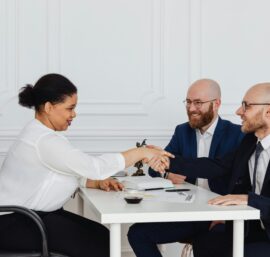 Sales Closer Specialist — The Role, Skills, and Strategies That Drive High Conversion Selling